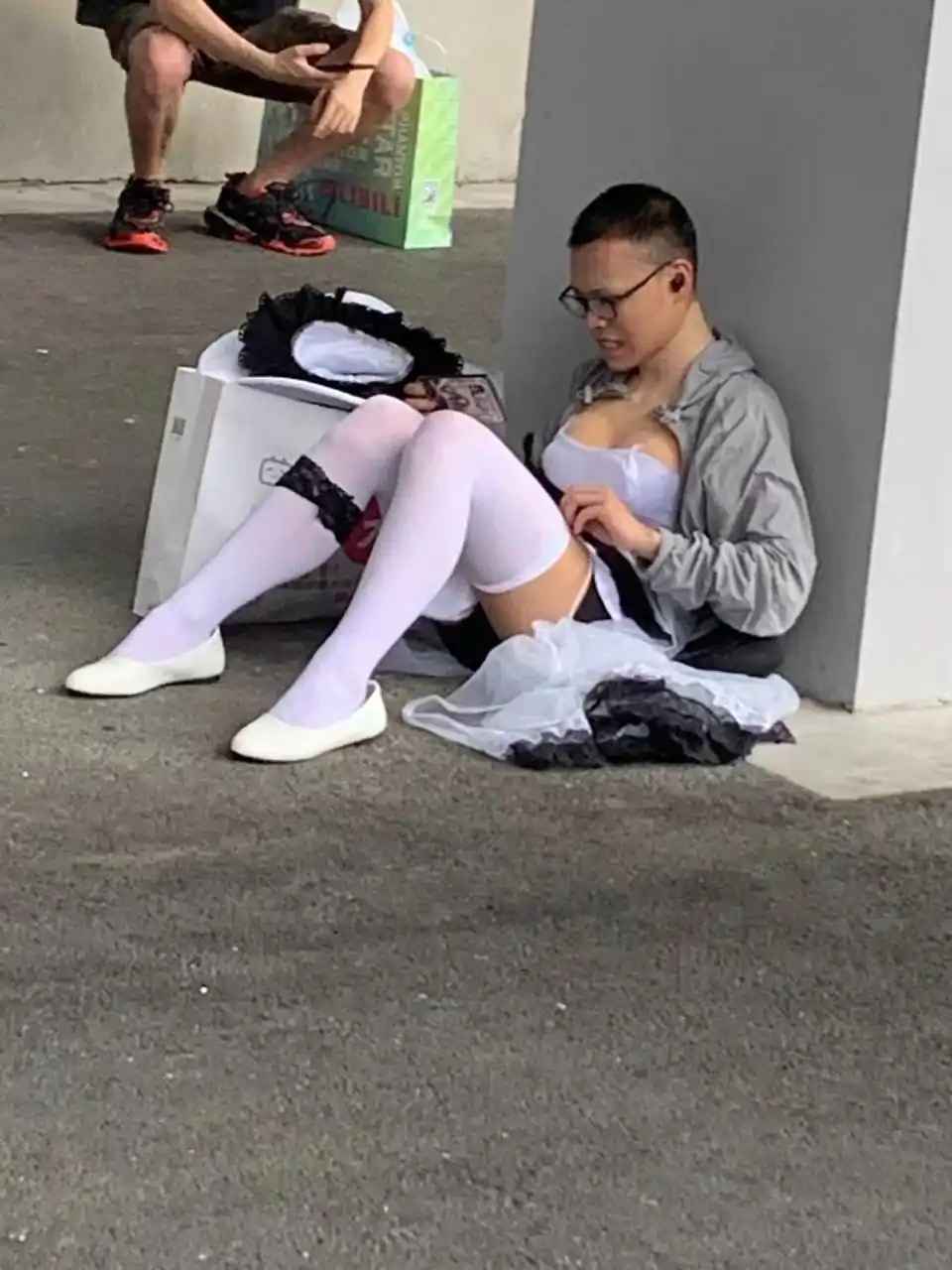 好家伙直接给我整，阳痿了，8行不能辣我有个人的眼睛