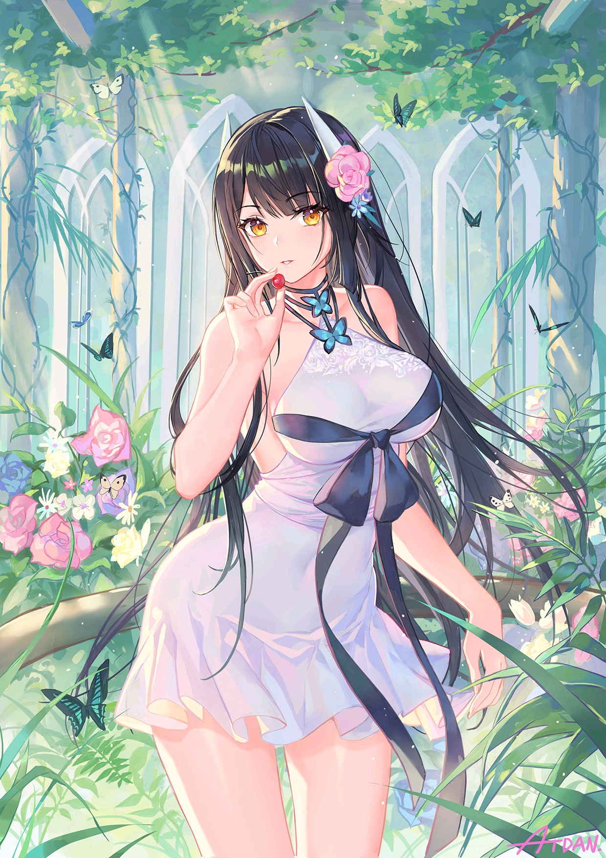 二次元白色连衣裙美女美图素材！好看的二次元森林绿色背景壁纸